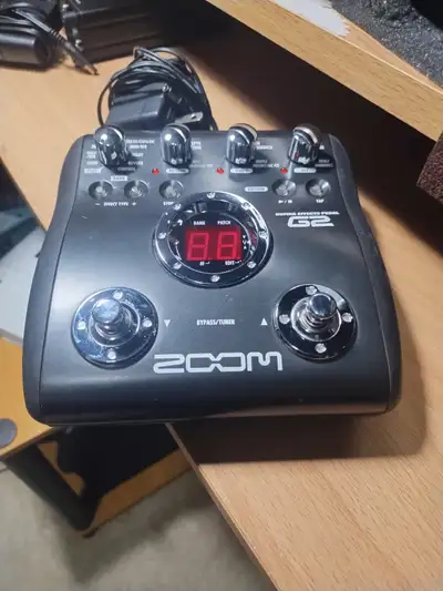 Zoom G2 compact guitar processor., View more