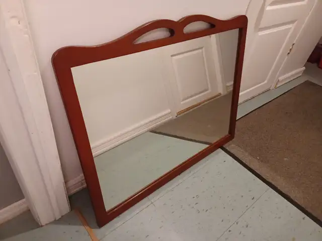 Beautiful large mirror with solid wood frame63654760284035121