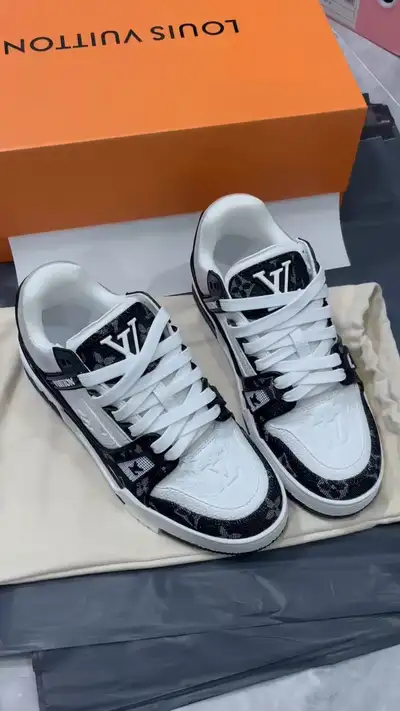LOUIS VUITTON MENS LV TRAINER SNEAKERS, View more