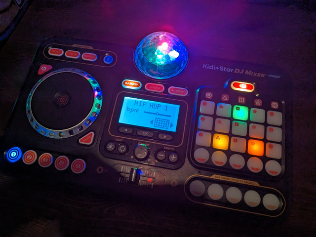 Vtech DJ Mixer kidi Star turntable, for kids | Toys & Games | Barrie |  Kijiji