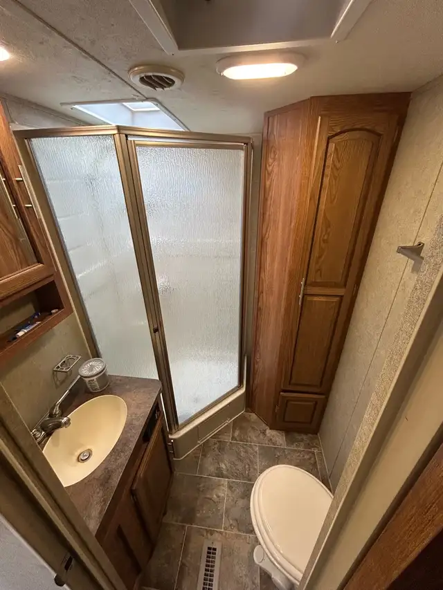 2014 Rockwood Windjammer 3029W in Travel Trailers & Campers in Fort St. John - Image 8