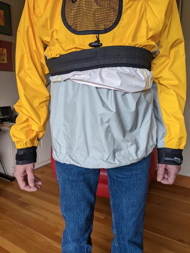Dry Top - Paddling Jacket in Water Sports in City of Halifax - Image 8