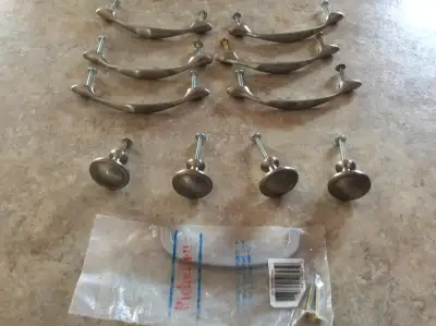 poignées d'armoire, View more