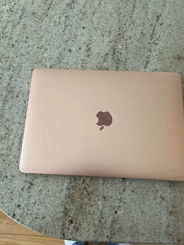 MacBook Air M1 in Laptops in Barrie - Image 4