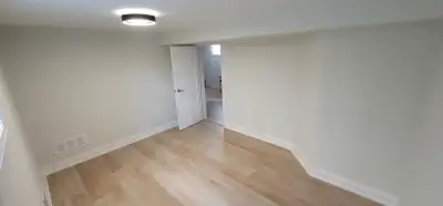 McMASTER ROOM RENTAL