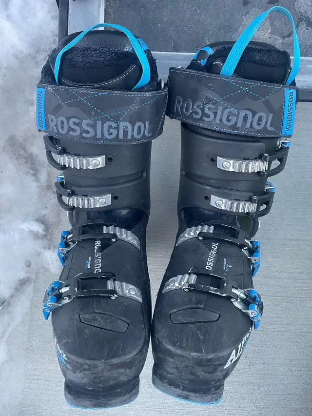 Rossignol All Track 100 Alpine Ski Boots 265 26.5 in Other in Calgary - Image 3