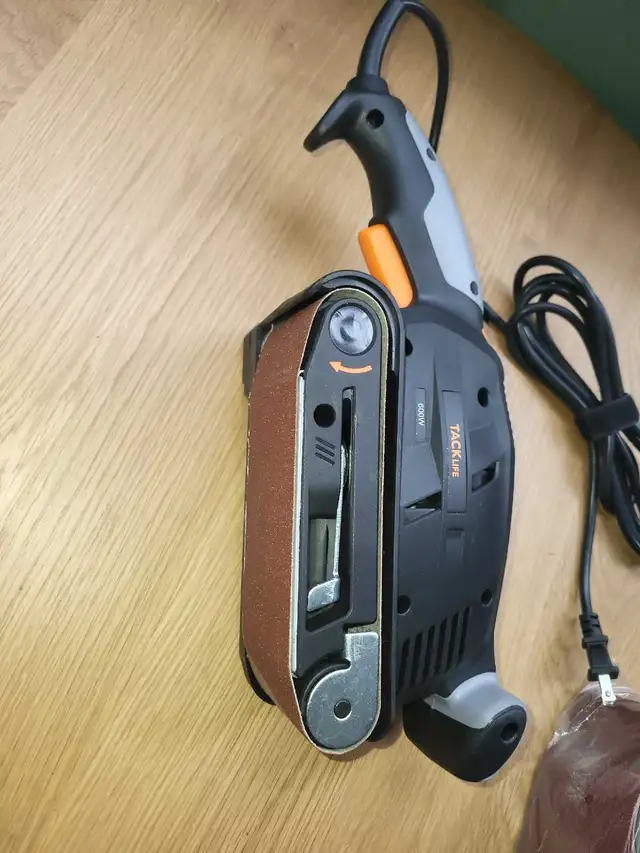 finish sander  in Power Tools in Calgary - Image 2