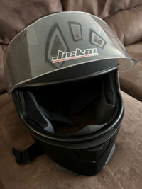 Full face motorcycle helmet 