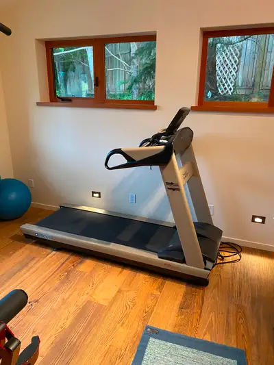 Bodyguard T460XC treadmill, View more