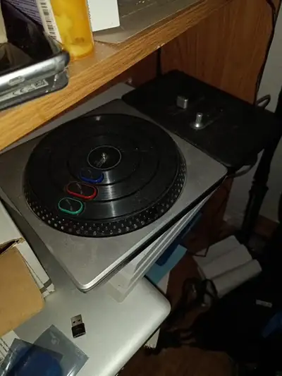 DJ Hero PS2 and Ps3, View more