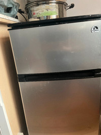 Igloo fridge for Sale