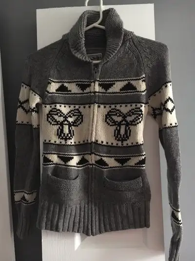 Women’s TNA Sweater, View more