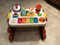 VTECH 2 IN 1 DISCOVERY TABLE