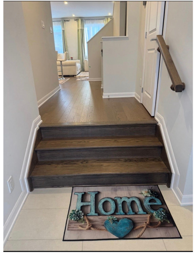 A Clean Furnished One bedroom in a brand New Townhouse in Stittsville ON for a Female Student or Fem...