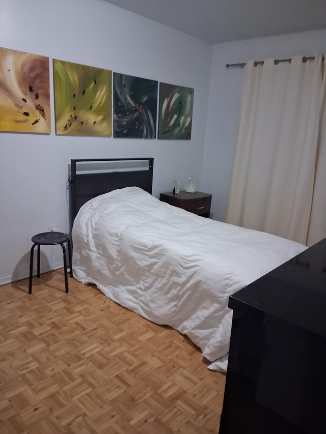 Grande chambre à louer –750 $/mois ,1 Août — photo 1