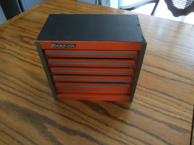 Snap-on Mini Micro Tool Box Base Cabinet Orange in Tool Storage & Benches in Oakville / Halton Region