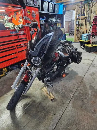 Lots of extra parts come with the bike, willing to hear out trades as well