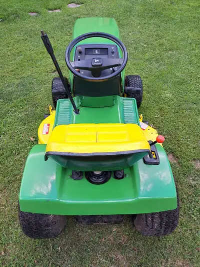 John Deere 170, View more