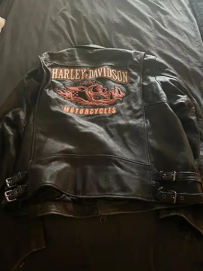 Distressed Leather Harley Jacket 2xl $150 Firm Harley L Men's Chaps - $100 Firm
