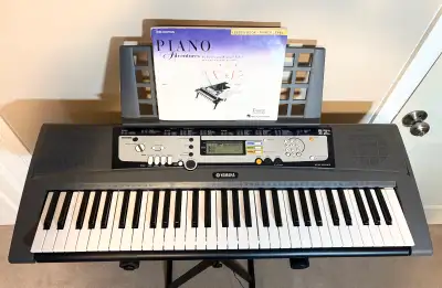 YAMAHA KEYBOARD 61 TOUCH RESPONSE LIGHTED KEYS IN BN CONDITION , View more