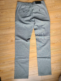 RW brand new pants. Size 29x32