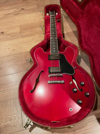 Gibson ES-335, View more