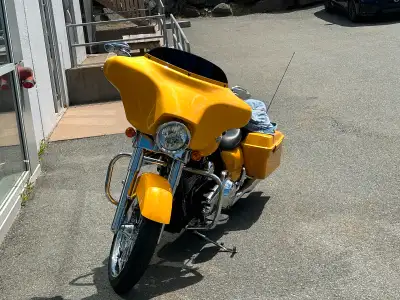 Owned since new climate controlled storage since new motorcycle is pristine Renegade wheels, Arlen N...