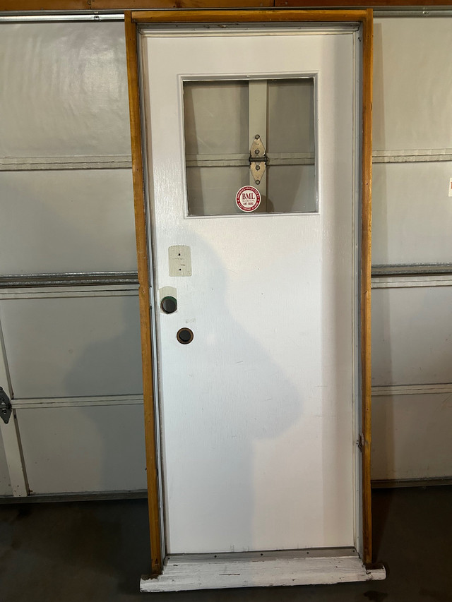 32” x 80” Exterior Door Unit (Previously Installed) in Windows, Doors & Trim in Edmonton