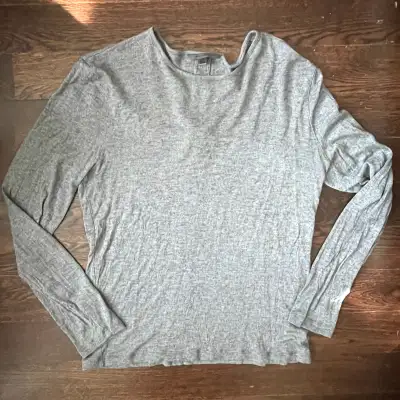 John Varvatos Men's Gray Crew Neck jersey wool blend Sweater-Med, View more