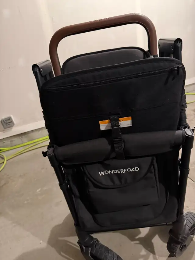 Wonderfold W2 Luxe for sale in Strollers, Carriers & Car Seats in Ottawa - Image 3