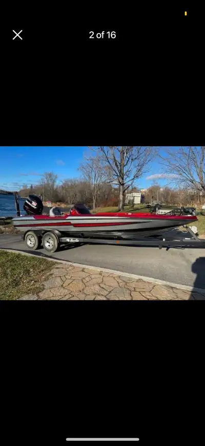 2008 Mercury 250 Pro XS 700 hours Keel Protector Hotfoot 2x Garmin 9” 2 Humminbird 7” MinnKota Ultre...
