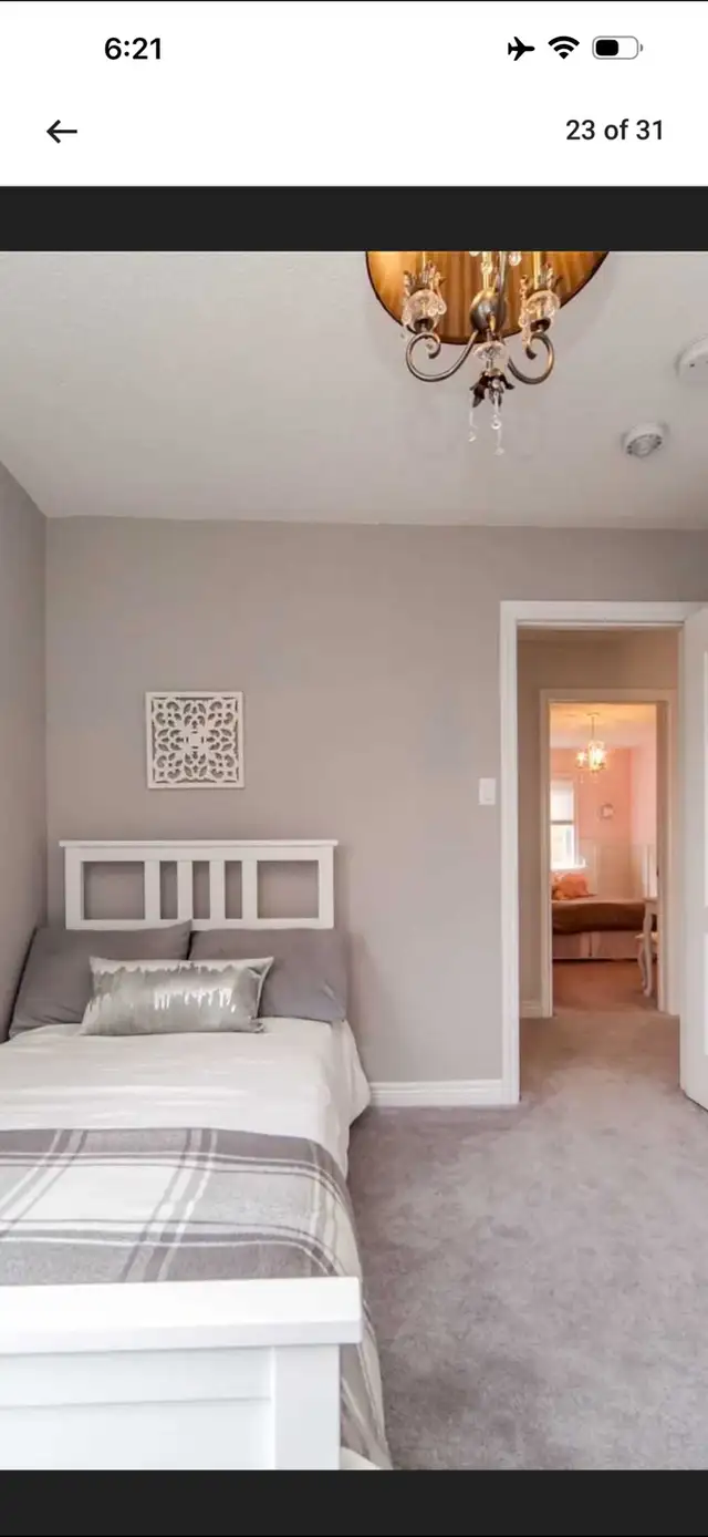 A room available for Rent for women only in Ontario in Canada - Image 5