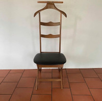 Mid Century Valet Chair