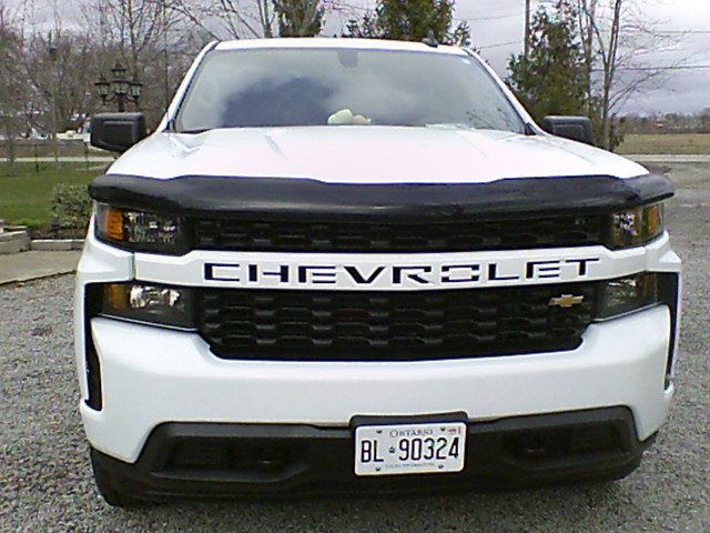 Chevy Silverado in Cars & Trucks in St. Catharines - Image 2