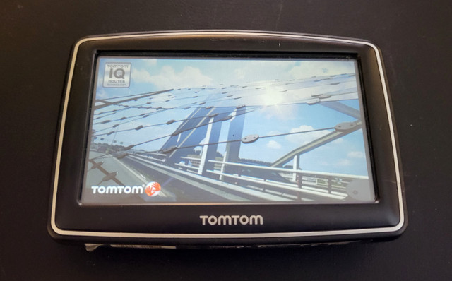 Tomtom GPS xl n14644 dans Appareils électroniques  à Laval/Rive Nord