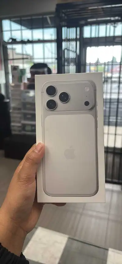 iPhone 17 Pro Max 256GB Silver, View more