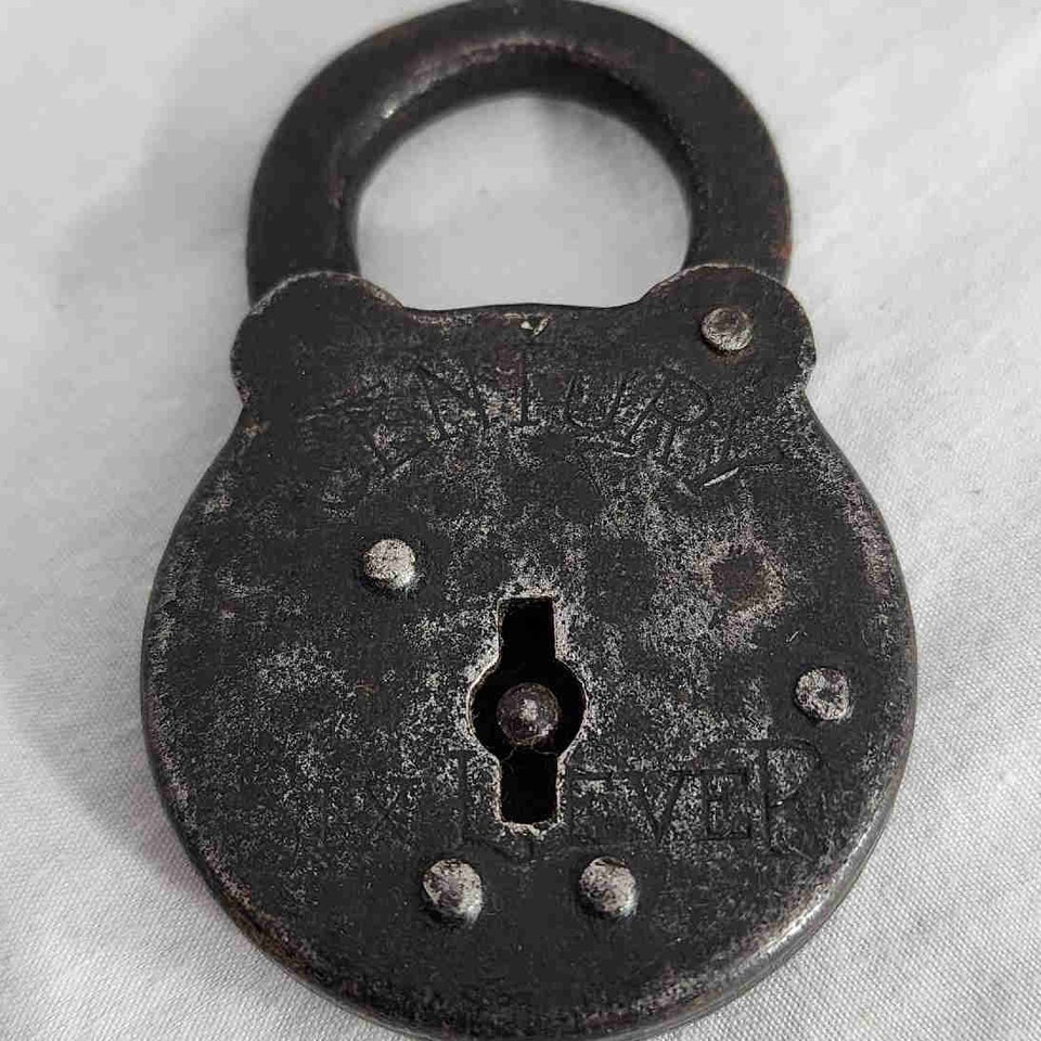 York Century Six Lever Lock No Key Canadian Yale & Towne LTD | Arts ...