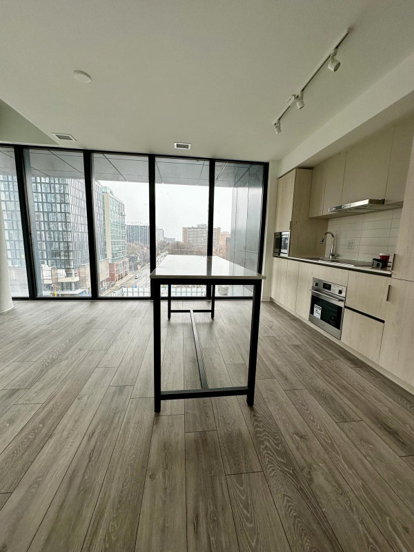 Brand New Luxury Downtown Toronto Full Condo or Rooms for Rent. in Room Rentals & Roommates in City of Toronto - Image 4