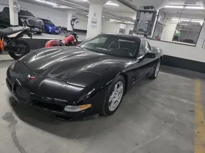 1998 Convertible Chevrolet Corvette featuring the iconic 5.7L 6-speed manual for an authentic perfor...