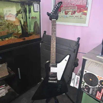 Epiphone Explorer with Katana and Pedal, View more