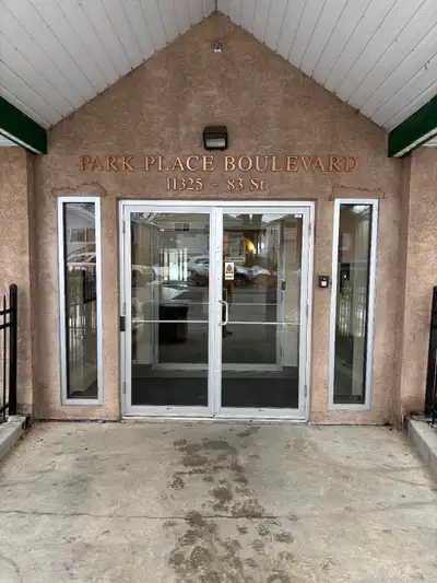 Discover the newly renovated suite at Park Place! This refreshed 1 bedroom, 1 bathroom unit features...