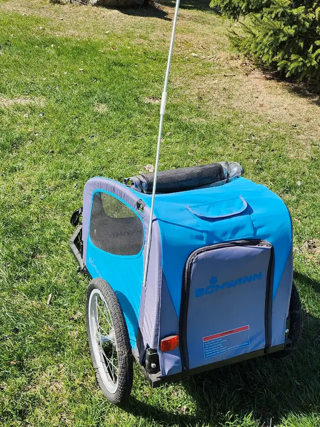 Bicycle dog trailer  in Accessories in Renfrew - Image 4
