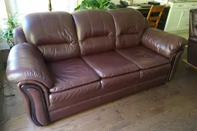 GENUINE LEATHER SOFA/COUCH, View more