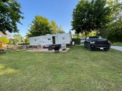 Sleeps 11 Very comfy Tons of storage Stored inside every winter Brand new high model taller toilet O...