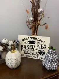 Fall pie wood sign