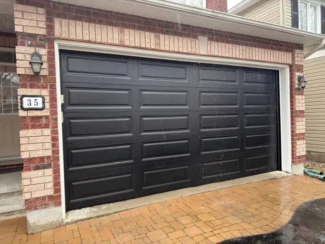Garage door nstallation, openers and general garage doors repair in Other in Ottawa - Image 7