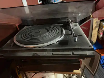 Technics SL-QD22 Turntable, View more