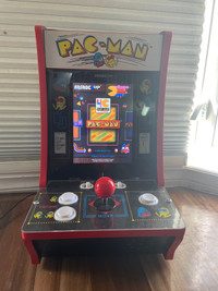  Table top Pac-Man machine 
