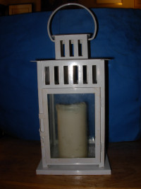 Lantern candle holder