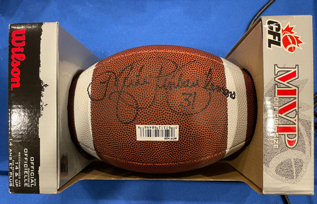 Argos autographed football Pinball Clemons & Chad Kelly in Arts & Collectibles in Mississauga / Peel Region